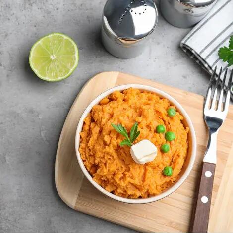 Recette : Purée de patates douces au navet et fromage frais