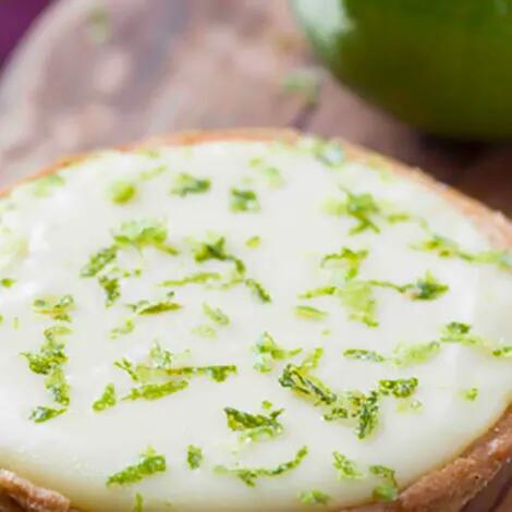 Recette : Tartelette au citron vert et camembert