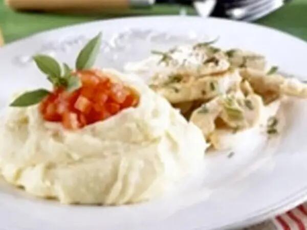 Recettes : Purée de pommes de terre au fromage et poulet à la provençale