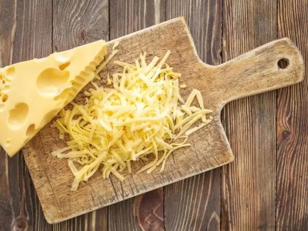Le fromage râpé : calories et apport nutritionnel