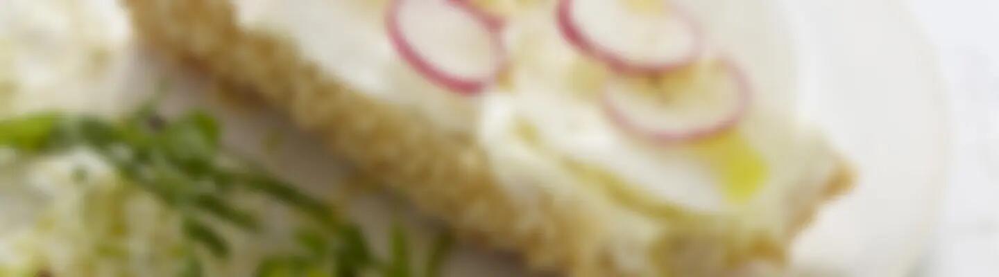 Recette : Tartines printanières au fromage frais