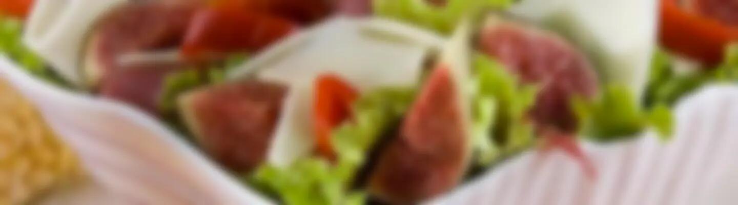 Recette : Salade basque au fromage de brebis