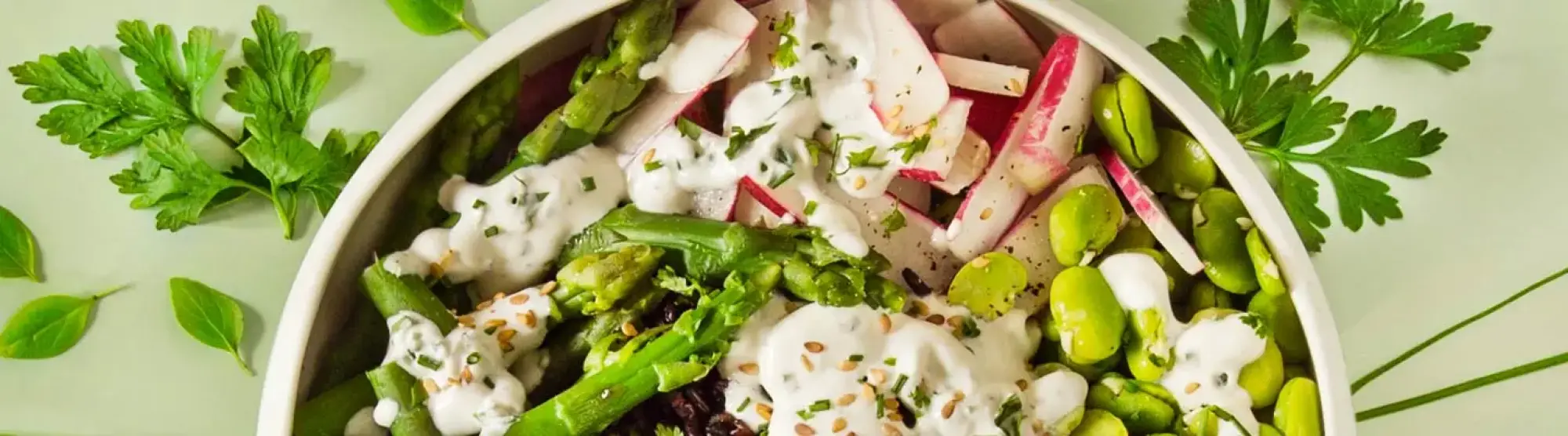 Salade bowl au tartare végétarien