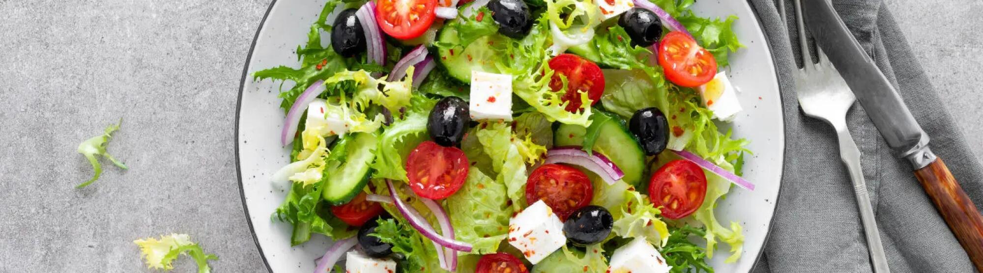 Recette : Salade crétoise aux fromages de brebis