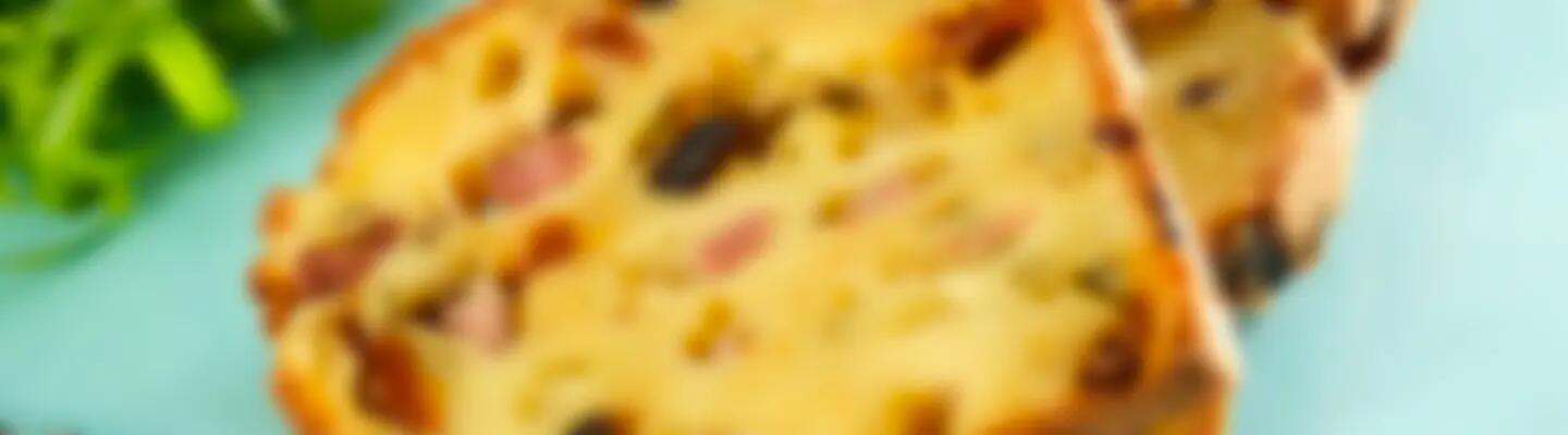 Recette : Cake provençal au fromage de chèvre frais