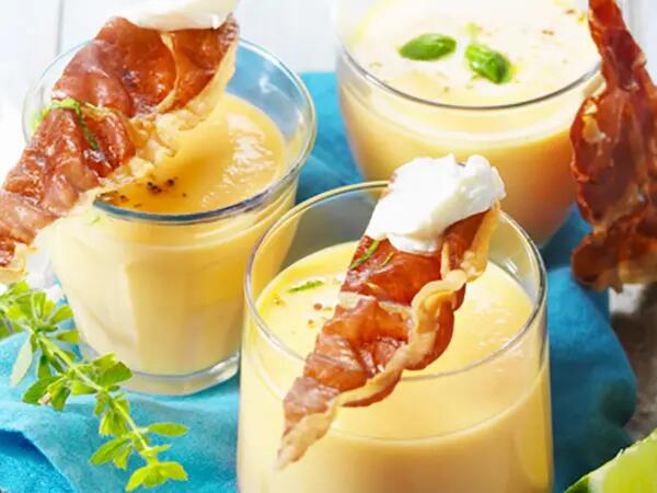 Recettes : Gaspacho de melon au fromage frais, jambon de Parme croustillant