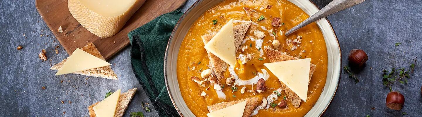 Recette : Soupe de potiron aux épices et fromage