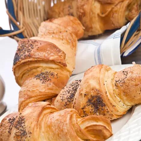 Recette : Mini croissants apéritifs au fromage frais ail & fines herbes