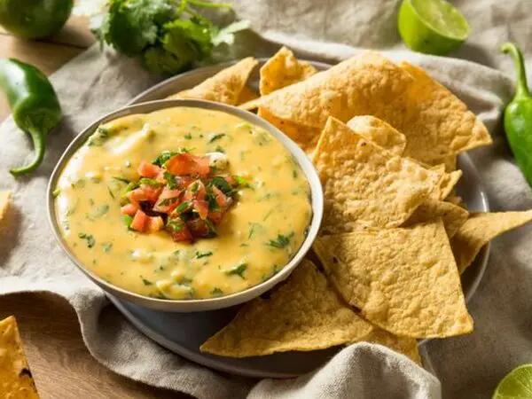 Recettes : Sauce à la mimolette et au persil frais