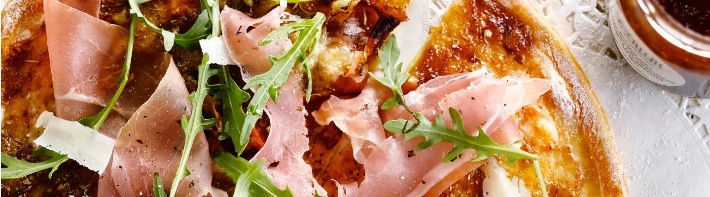 LA02_pizza-jambon-italien-parmesan