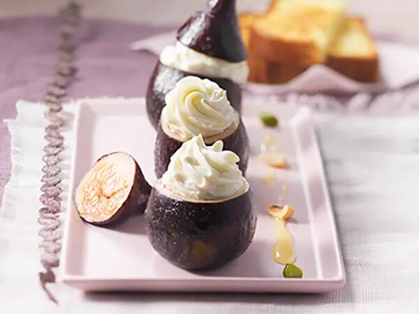 Recettes : Figues farcies au fromage frais et rôties au miel
