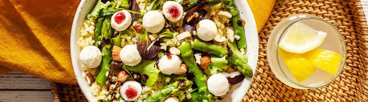 Recette : Salade de boulgour aux asperges et billes de fromage
