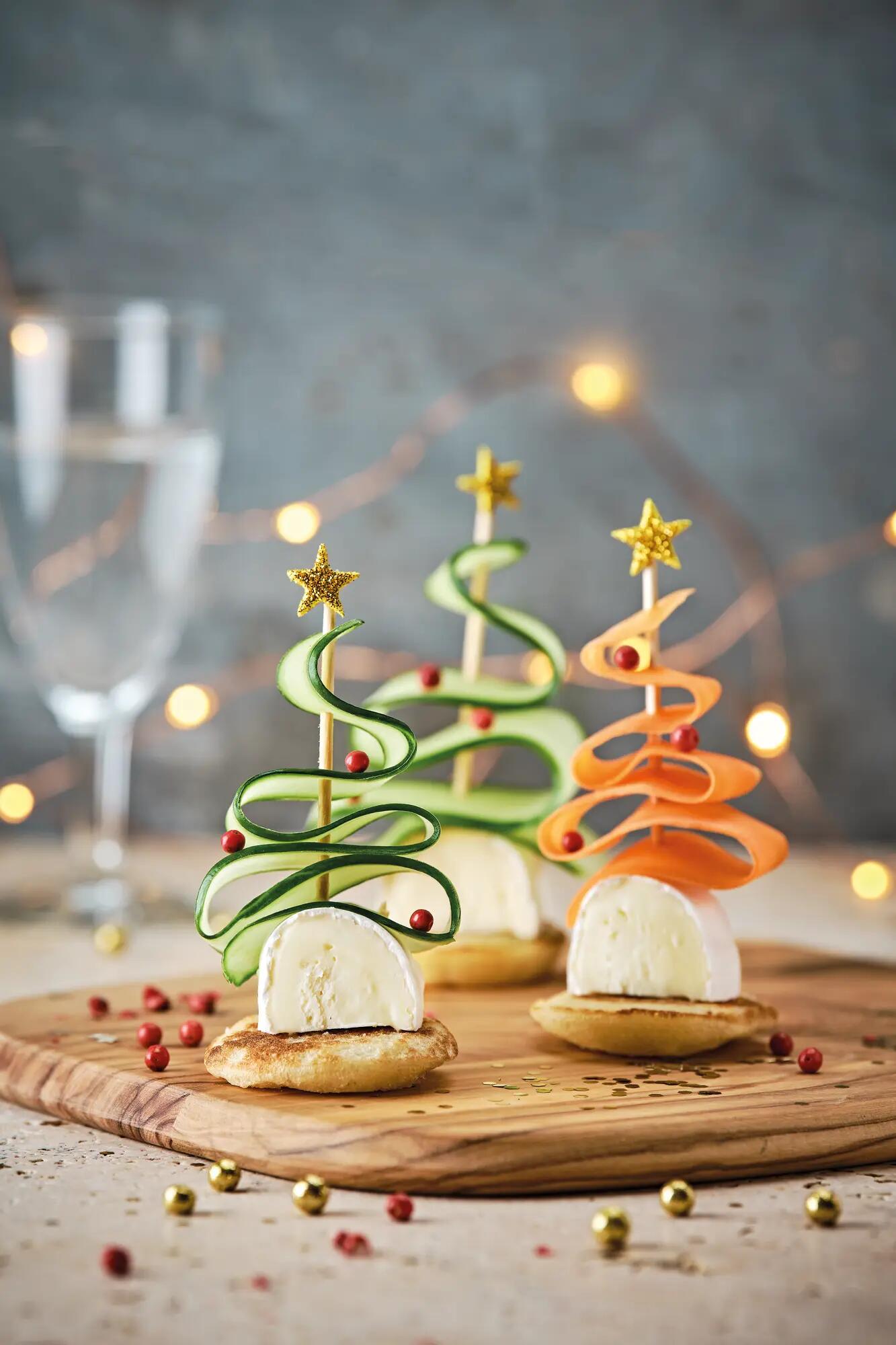 Sapin de noël En cas de caprice et blinis, carottes et concombres