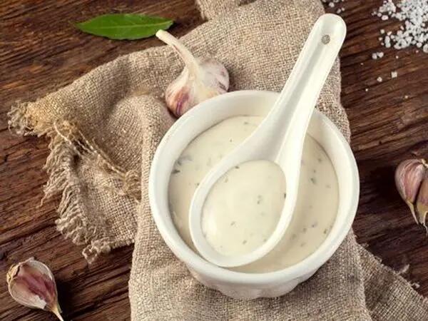 Recettes : Sauce onctueuse au poivre et Saint-Nectaire
