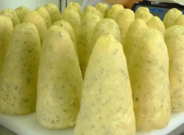 Fabrication: Boulette d’Avesnes