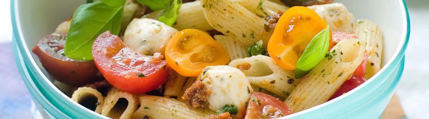Recette : Salade de pâtes au pesto et fromage de brebis