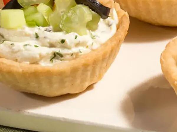 TH01_tartelettes-au-fromage-frais-et-fines-herbes