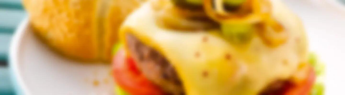 Recette : Hamburger au fromage à raclette