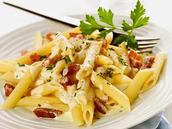 TH01_penne-a-la-carbonara-facon-chavroux
