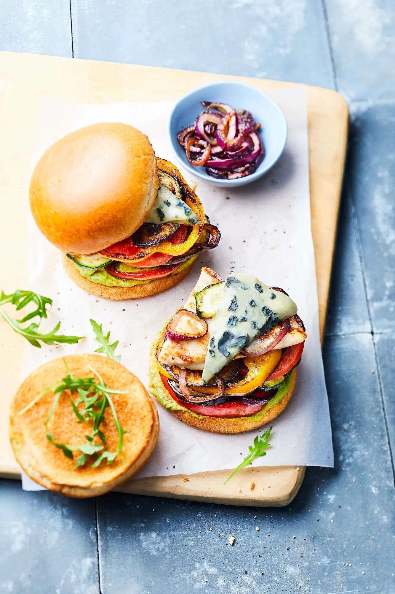 Burger au poulet et Saint Agur