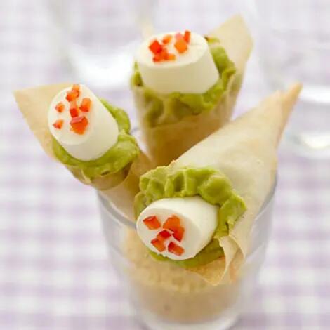 Recette : Cornet croustillant au guacamole et fromage frais