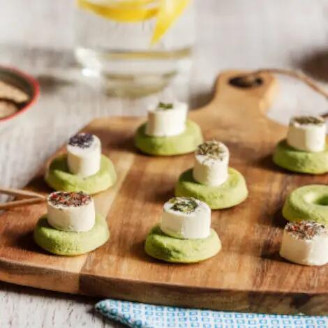 Recette : Mini flans de petits pois aux fromages apéritifs au chèvre