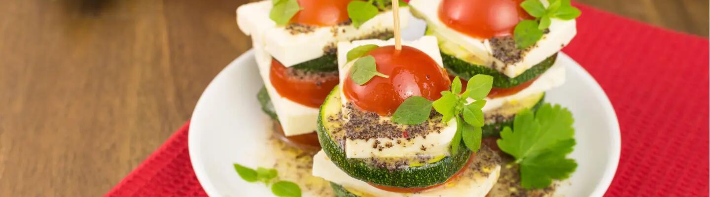 Recette : Millefeuille de légumes au fromage de brebis, oignons nouveaux