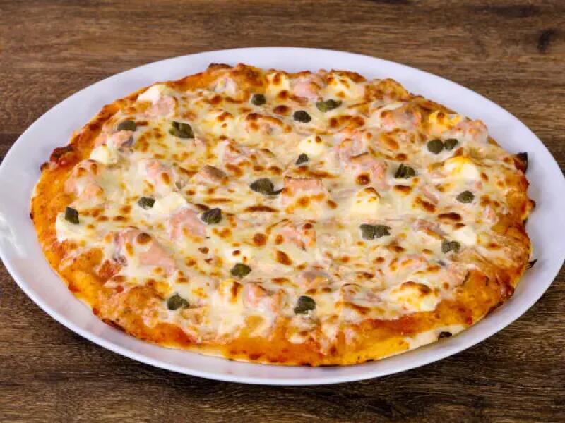 TH01_pizza-aux-fromages-et-saumon-fume_adobe