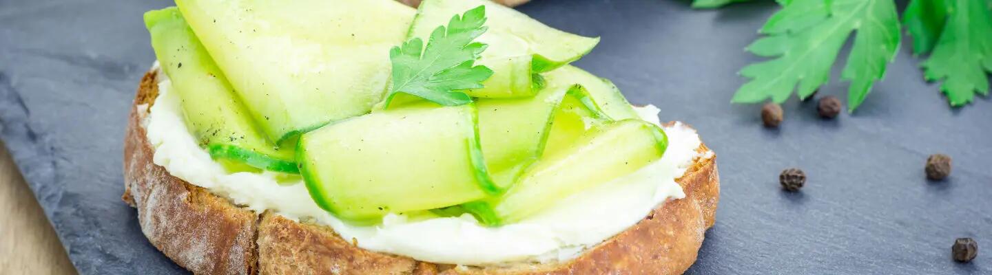 Recette : Bruschetta aux courgettes et fromage