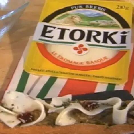 Recette : Tartine basque au fromage de brebis ou Ogi-Zerra en langue basque