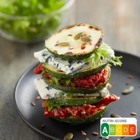 Recette : Mille-feuille de courgette grillée au fromage bleu