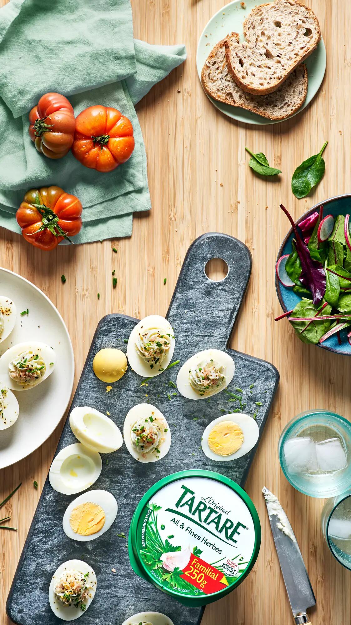 Que faire avec du fromage Tartare ? Des œufs mimosa.