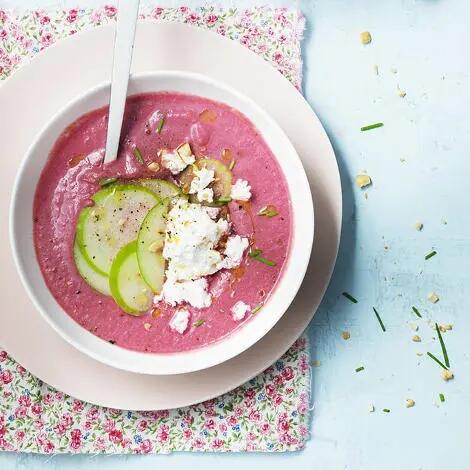 Recette : Soupe de betterave au chèvre frais