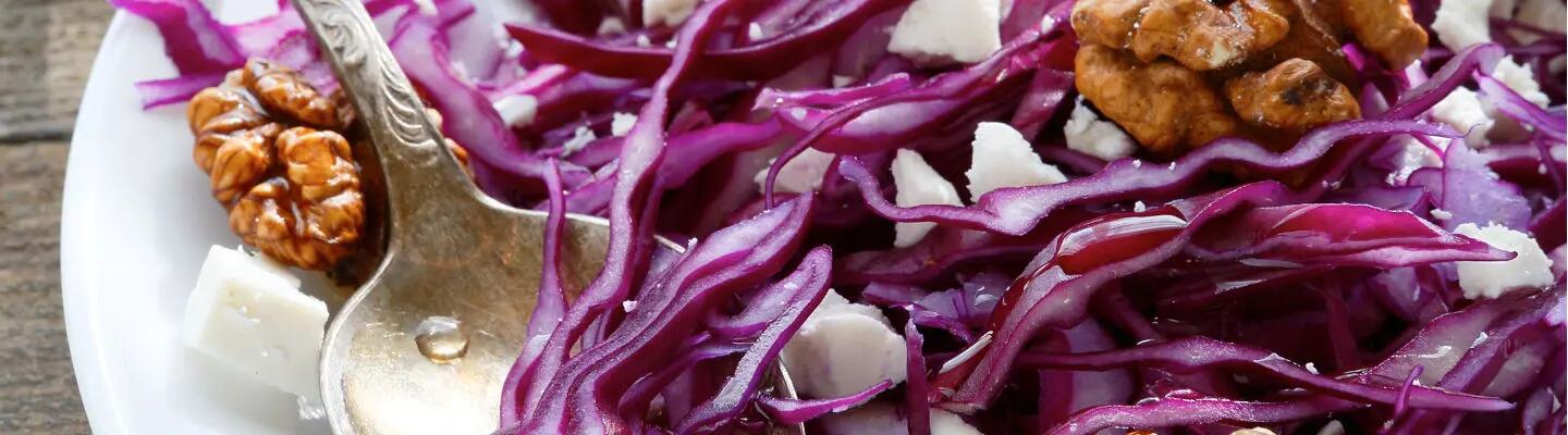 Recette : Salade de chou rouge au fromage de brebis