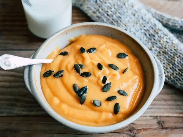 Recettes : Velouté de courge butternut au fromage