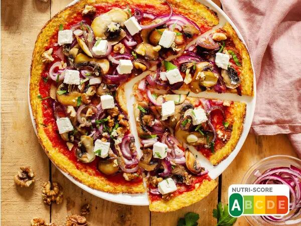 Recettes : Pizza avec sa pâte au chou-fleur et fromage frais