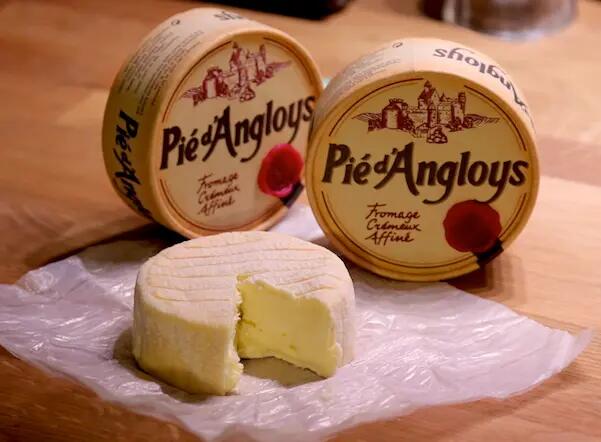 Fromage Pié d'Angloys® - Qui veut du fromage