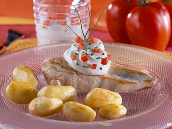 TH01_blancs-de-poulet-et-pommes-de-terres-rissolees-au-st-moret