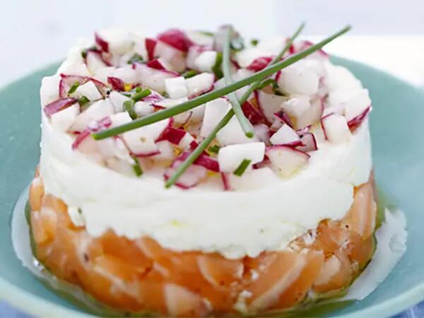 TH01_tartare-de-saumon-radis-croquant-et-fromage-carre-frais