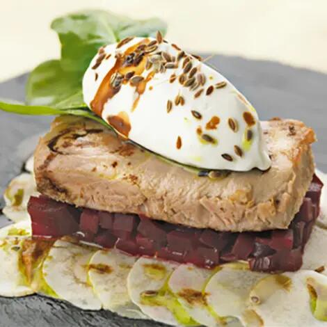 Recette : Tartare de betterave rouge et thon au fromage frais