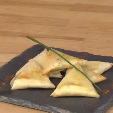Recette : Samoussas au jambon et fromage frais ail & fines herbes