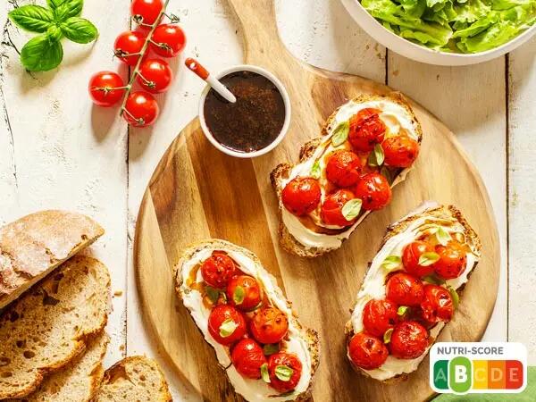 th01 nutriscore Tartines de tomates rôties, caramel balsamique