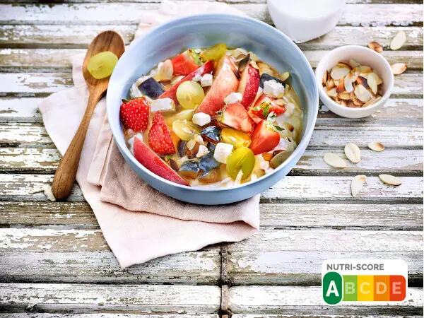 Recettes : Bol de fruits aux céréales et fromage frais