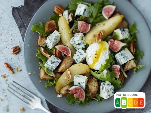 Recettes : Salade composée poire, figue, oeuf mollet et bleu