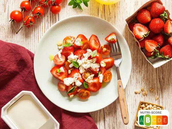 Salade de fraises et fromage frais
