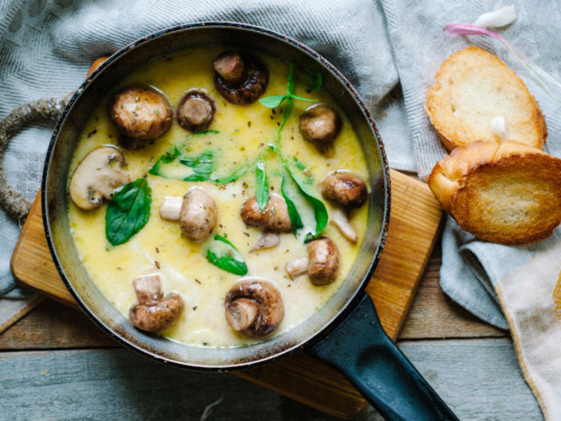 Fondue forestière aux champignons