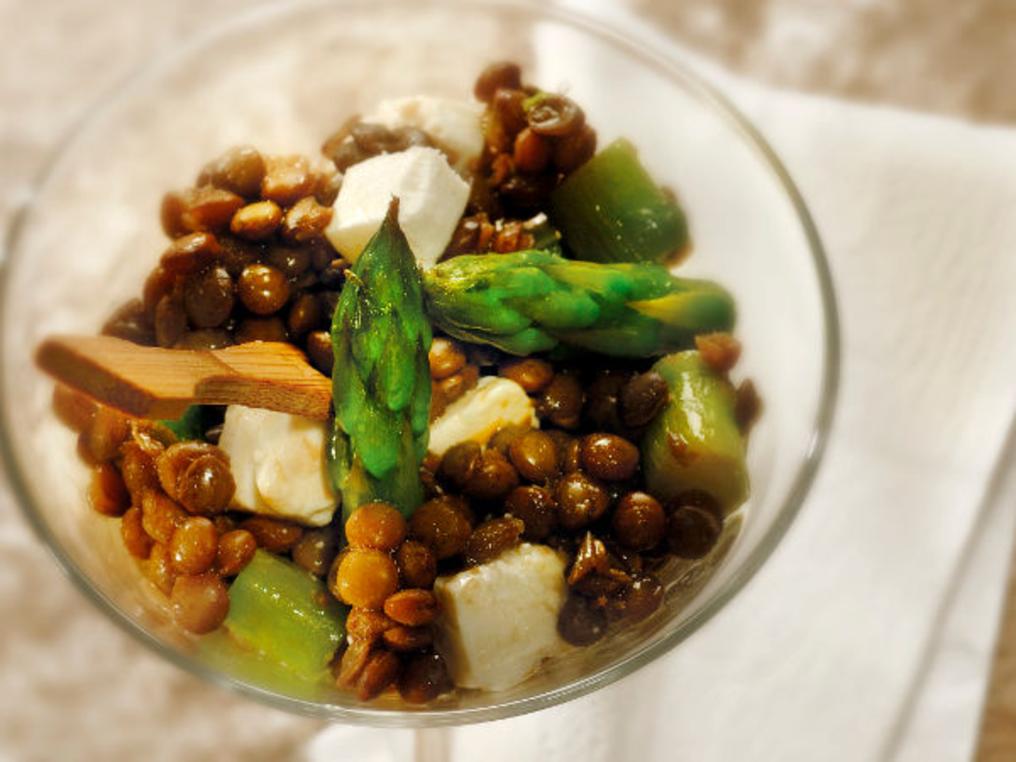 Verrines aux lentilles, asperges et fromage frais