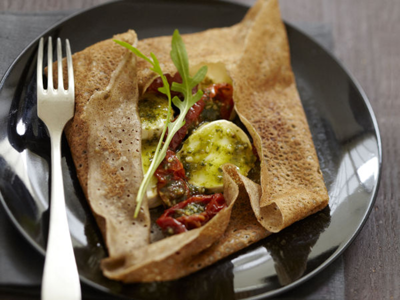 Crêpe sarrasin, chèvre et tomate confite