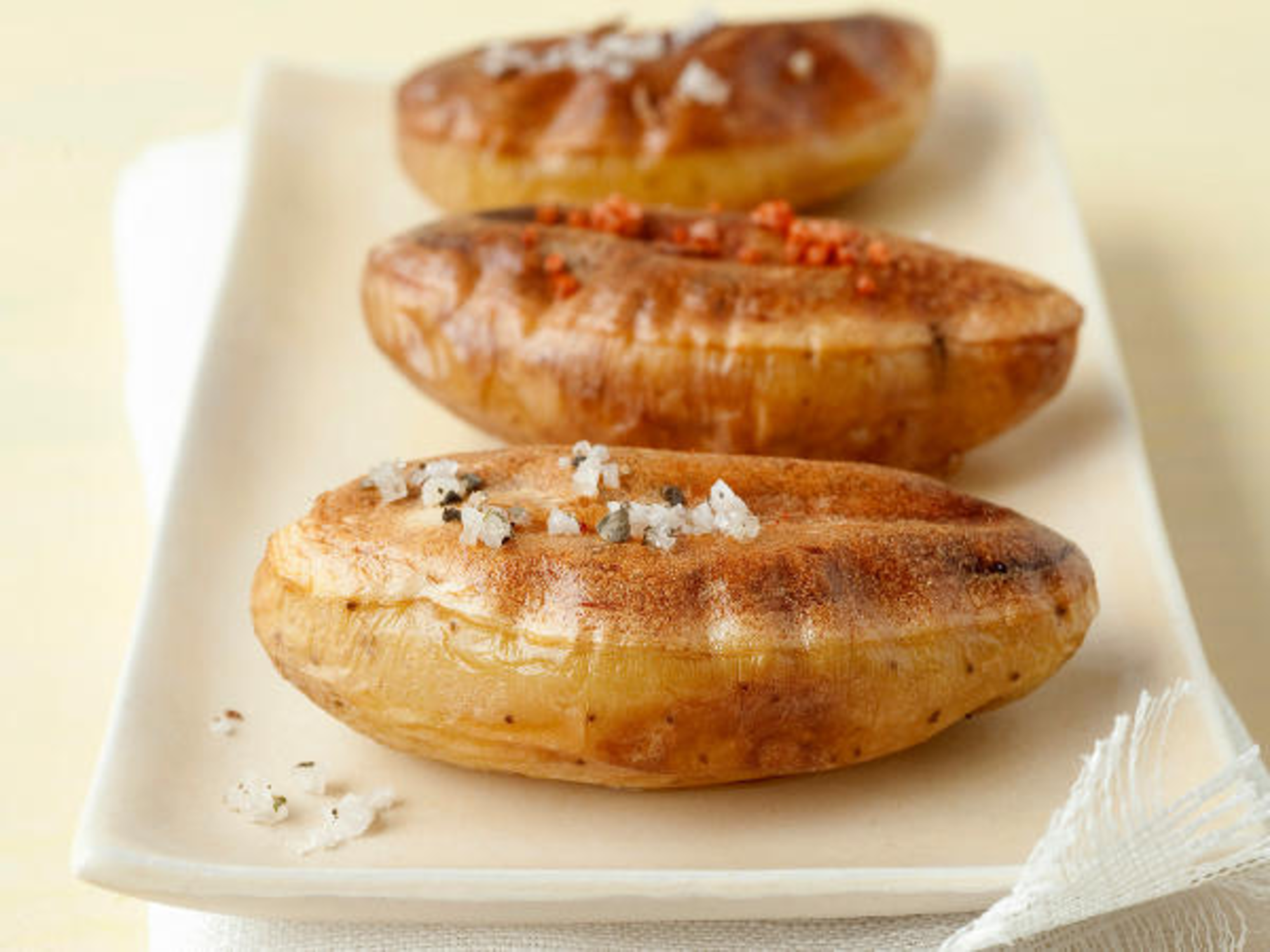 Pommes de terre farcies sans viande soufflées au fromage