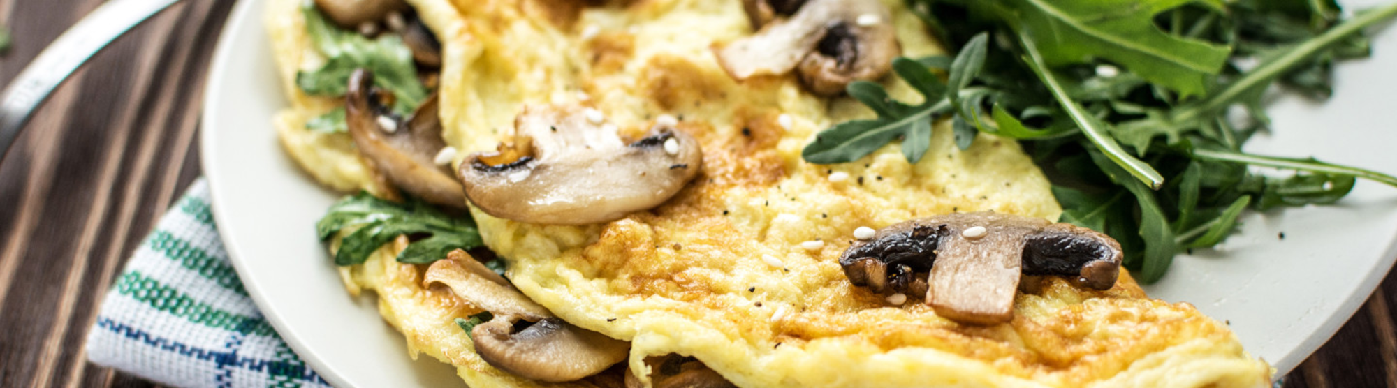 Omelette aux champignons des bois et au bleu